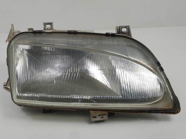 Reflektor prawy 95VW13006YD FORD