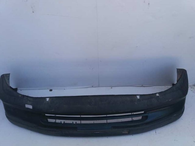 Zderzak przedni 9609857177 Peugeot/Citroen