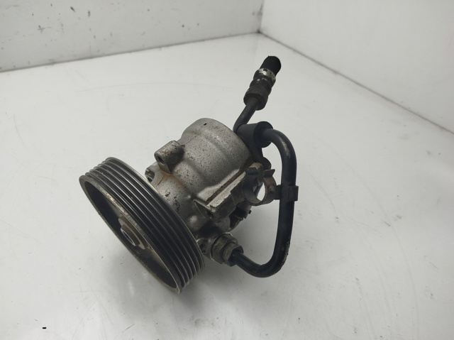 Pompa wspomagania hydraulicznego kierownicy 9610519980 PEUGEOT