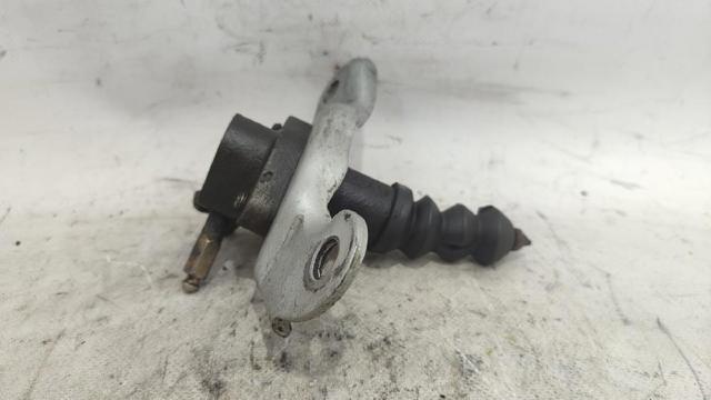 Cylinder roboczy sprzęgła 96159109 GM