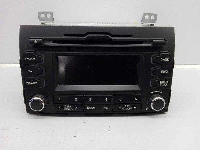 Radioodtwarzacz (radio AM/FM) 961603U230WK HYUNDAI