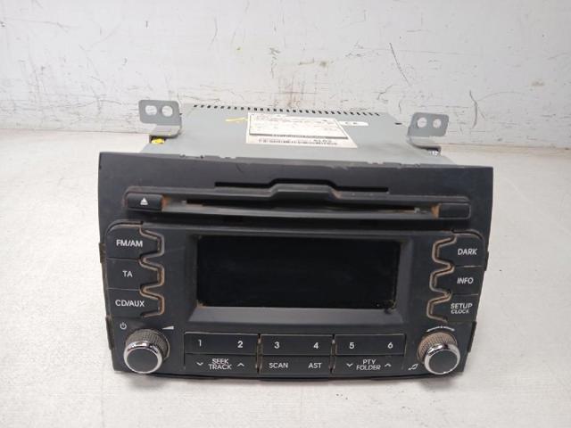 Radioodtwarzacz (radio AM/FM) 961603U230WK HYUNDAI