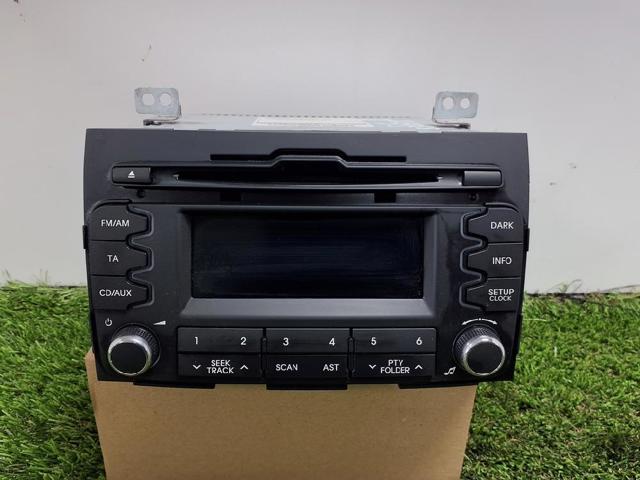 Radioodtwarzacz (radio AM/FM) 961603U230WK HYUNDAI