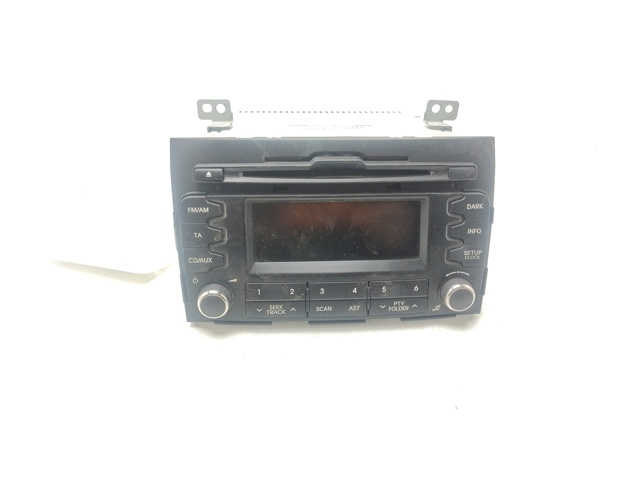 Radioodtwarzacz (radio AM/FM) 961603U230WK HYUNDAI