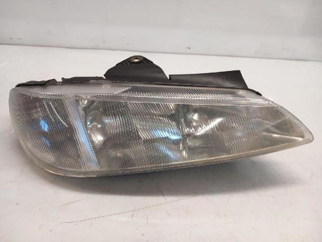 Reflektor prawy 9616251280 PEUGEOT