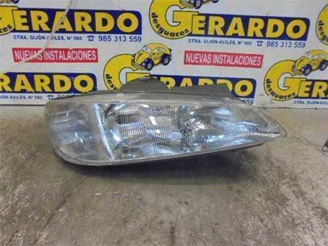 Reflektor prawy 9616251280 PEUGEOT