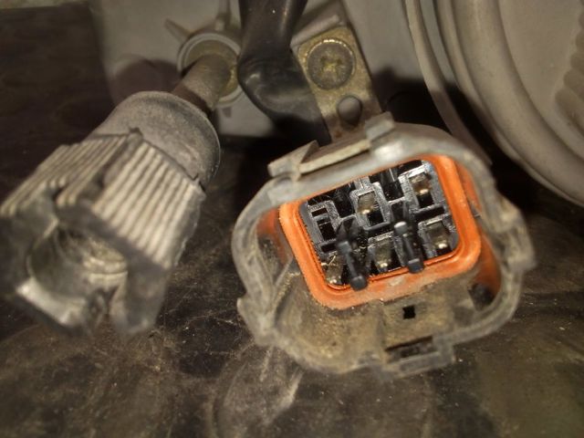 Reflektor lewy Daewoo Espero KLEJ