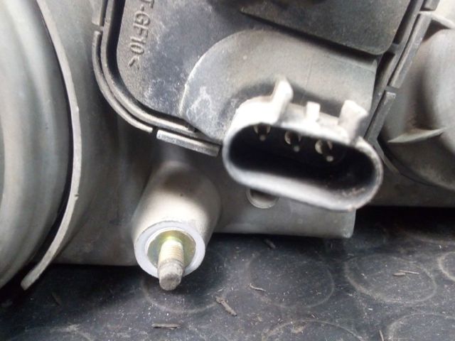 Reflektor lewy Daewoo Espero KLEJ