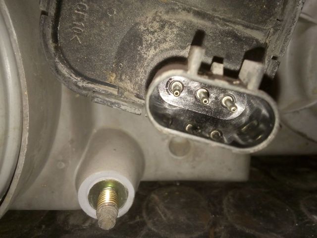 Reflektor lewy Daewoo Espero KLEJ