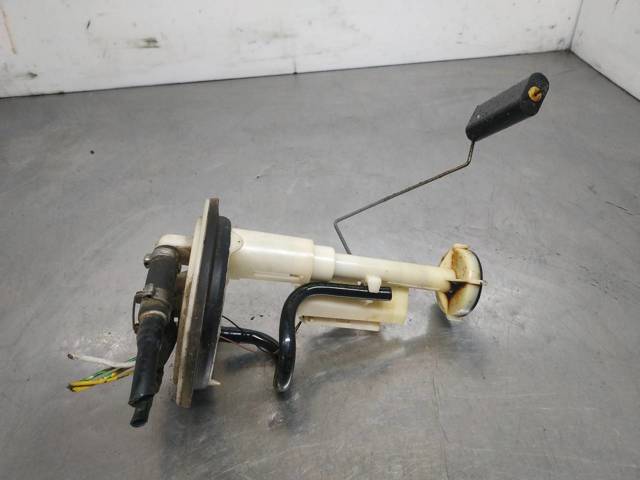 Czujnik poziomu paliwa w zbiorniku Peugeot 406 8E, F