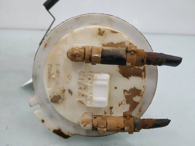 Czujnik poziomu paliwa w zbiorniku Peugeot 406 8E, F