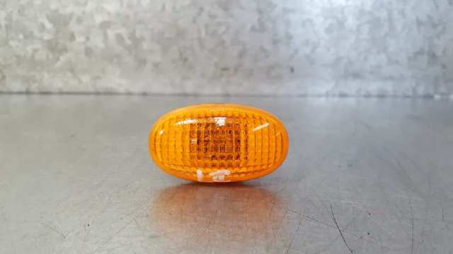 Powtarzacz kierunkowskazu na błotniku Daewoo Nubira 1 J10, J15