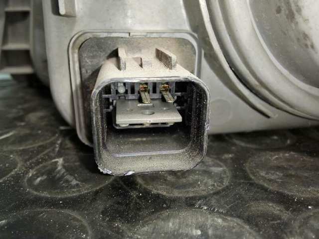 Reflektor prawy Daewoo Nubira 1 J10, J15