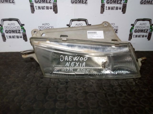 Reflektor prawy 96232205 GM