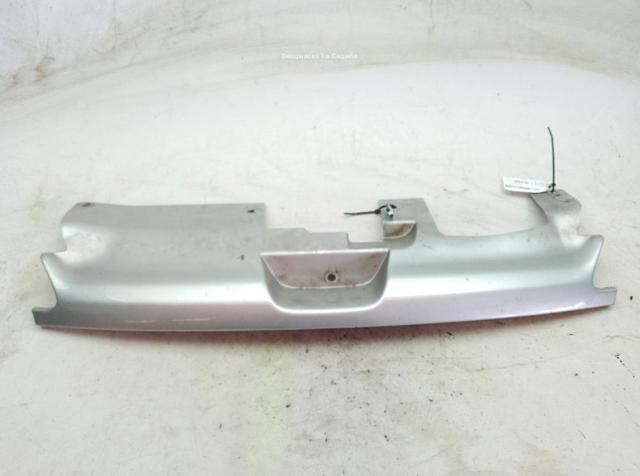 Atrapa chłodnicy 9623627477 PEUGEOT