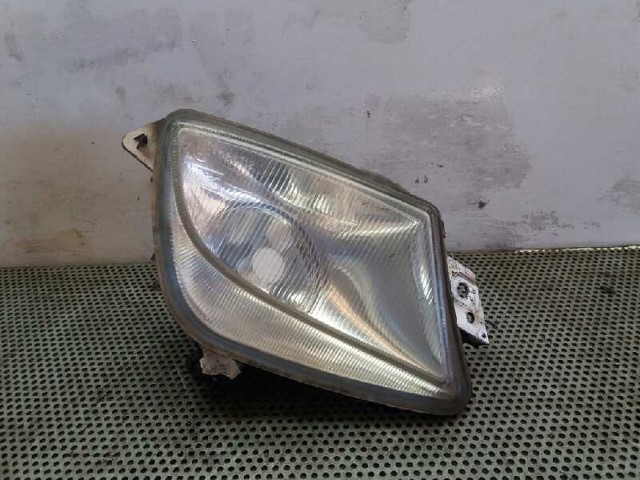 Lampa przeciwmgielna lewa 9623802380 PEUGEOT