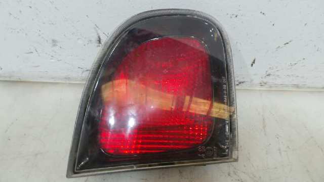Lampa zespolona tylna lewa wewnętrzna 96239383 GM