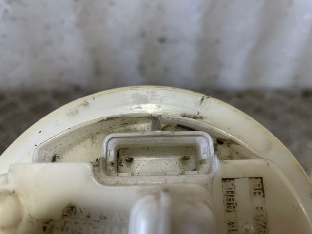 Moduł pompy paliwowej z czujnikiem poziomu paliwa 9625476380 PEUGEOT