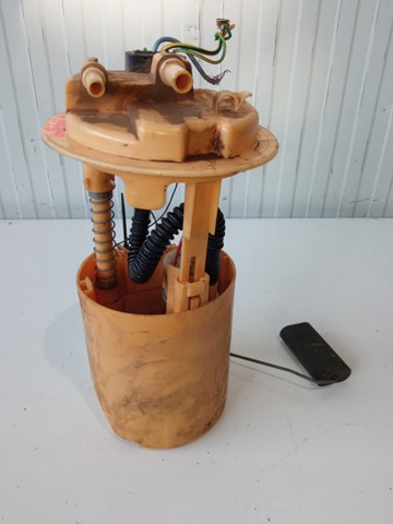 Moduł pompy paliwowej z czujnikiem poziomu paliwa 9625476580 PEUGEOT