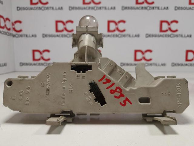Lampa zespolona tylna lewa 962565 VAG