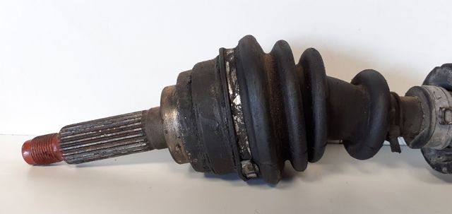 Półoś napędowa przednia prawa 96257822 GM