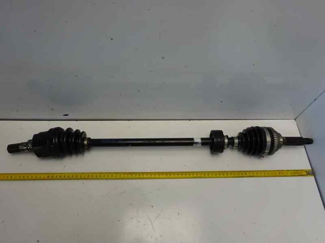 Półoś napędowa przednia prawa 96257822 GM