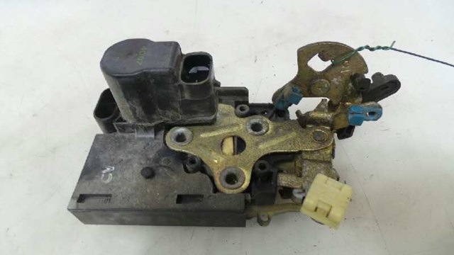 Zamek drzwi tylnych prawych 96260996 GM