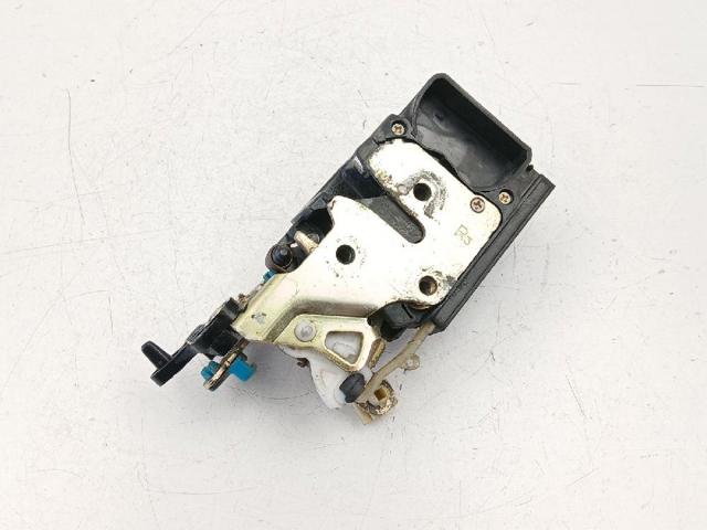 Zamek drzwi tylnych prawych 96260996 GM