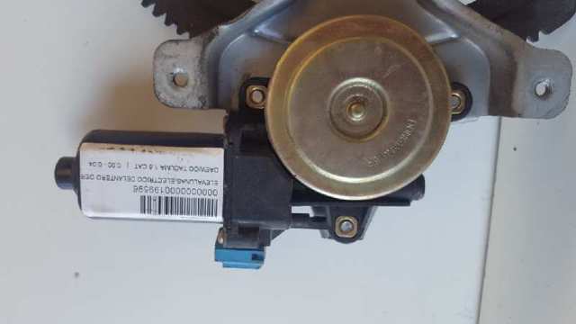 Mechanizm podnoszenia szyby drzwi przednich prawych 96261055 GM