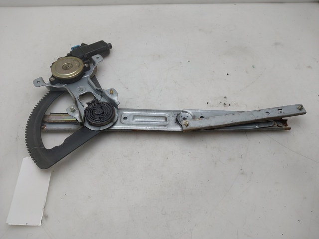 Mechanizm podnoszenia szyby drzwi przednich prawych 96261057 GM