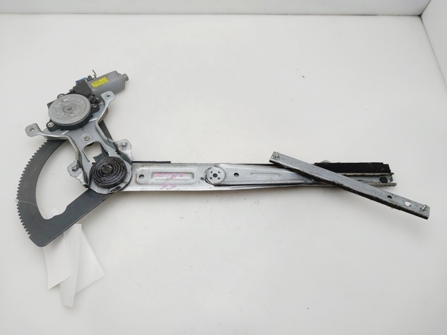 Mechanizm podnoszenia szyby drzwi przednich prawych 96261057 GM