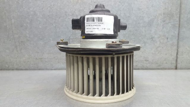 Silniczek wentylatora nagrzewnicy (ogrzewacza wnętrza) 96271363 GM