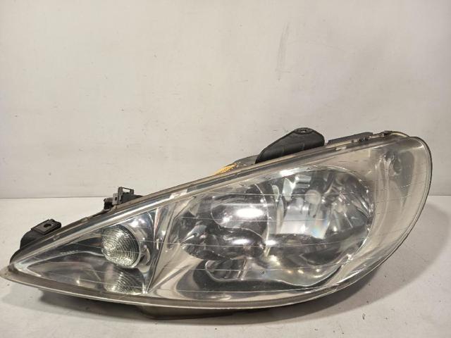 Reflektor lewy 9628666880 PEUGEOT