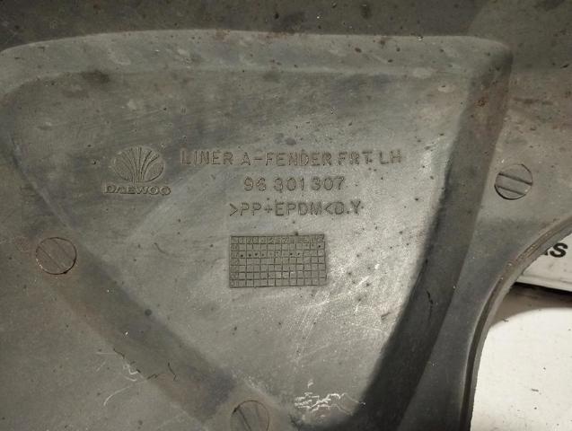 Nadkole błotnika przedniego lewe Daewoo Nubira 1 J10, J15