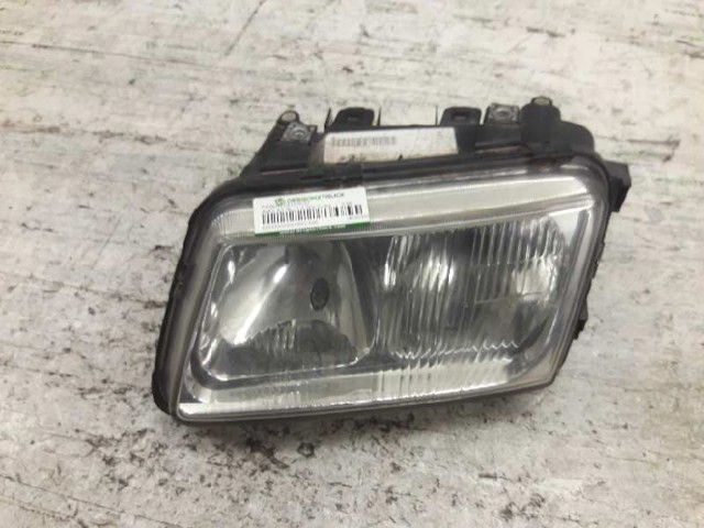 Reflektor lewy 96303500 VAG