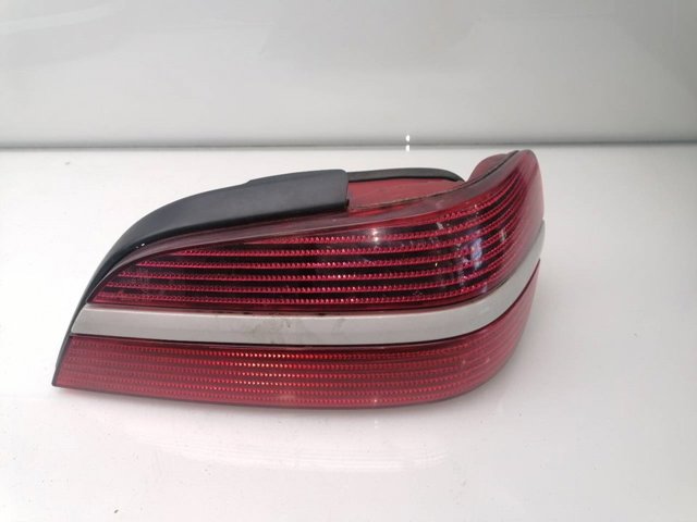 Lampa zespolona tylna prawa 9630364777 PEUGEOT