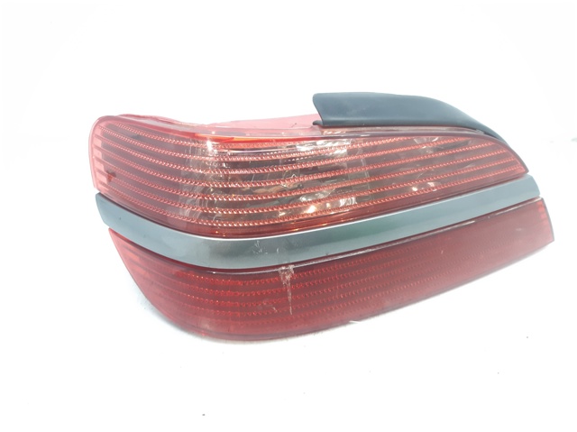 Lampa tylna Peugeot 406