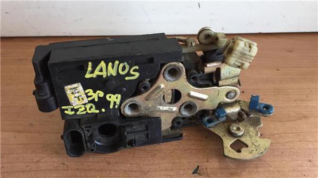 Zamek drzwi przednich lewych Daewoo Nubira 1 J10, J15