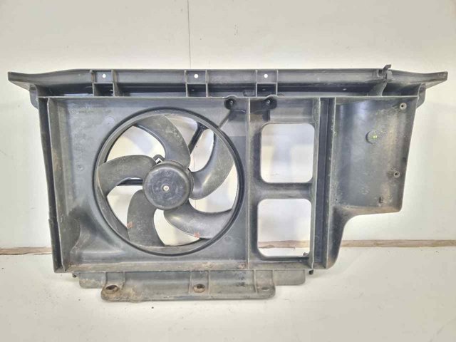 Osłona chłodnicy kompletna (panel mocowania reflektorów) 9631006480 PEUGEOT