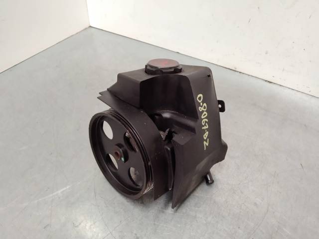 Pompa wspomagania hydraulicznego kierownicy 9631411580 PEUGEOT