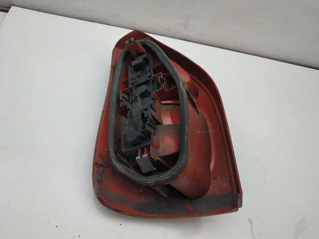 Lampa zespolona tylna prawa 9631563980 PEUGEOT