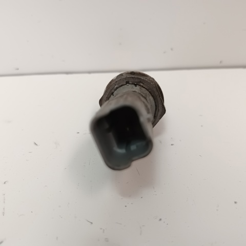 Czujnik ciśnienia oleju 9631846480 PEUGEOT