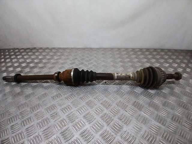 Półoś napędowa przednia prawa 9632118680 PEUGEOT
