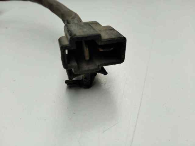 Mechanizm podnoszenia szyby drzwi przednich prawych 96323235 GM