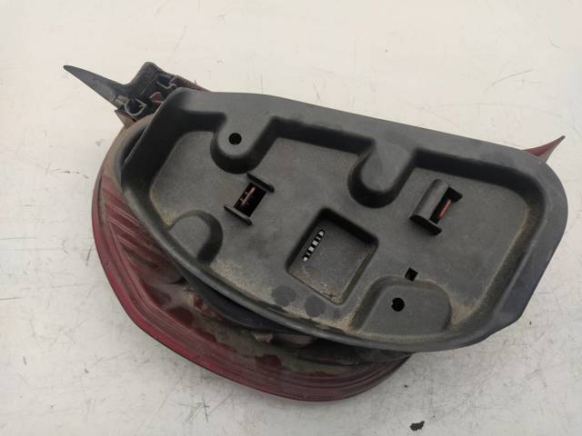 Lampa zespolona tylna prawa 9632646680 PEUGEOT