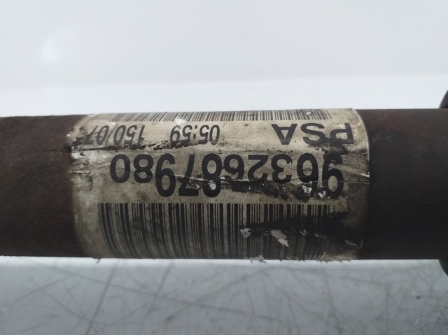 Półoś napędowa przednia prawa 9632687980 PEUGEOT