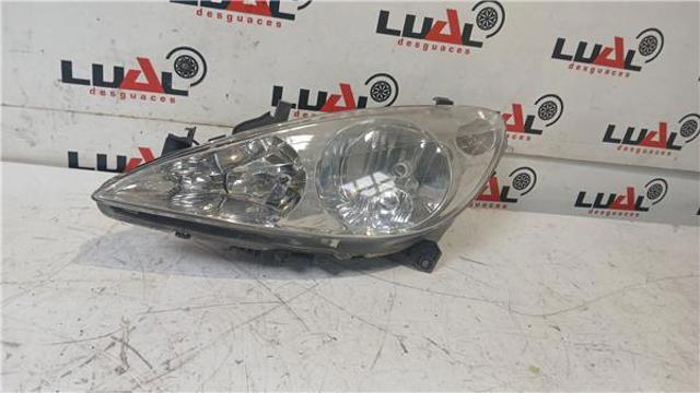 Reflektor prawy 9634369080 PEUGEOT