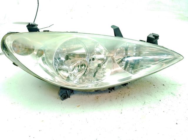 Reflektor prawy 9634369080 PEUGEOT