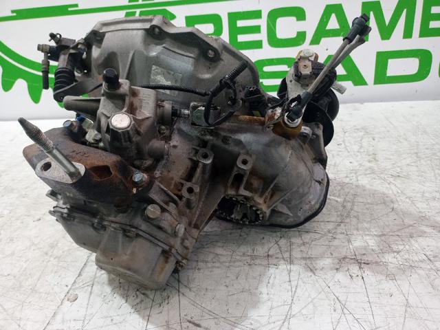 Mechaniczna skrzynia biegów w komplecie 96344248 GM