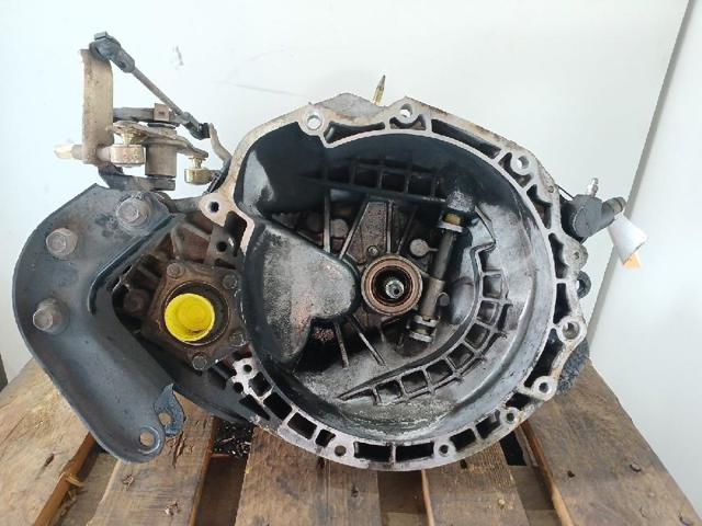 Mechaniczna skrzynia biegów w komplecie 96344248 GM